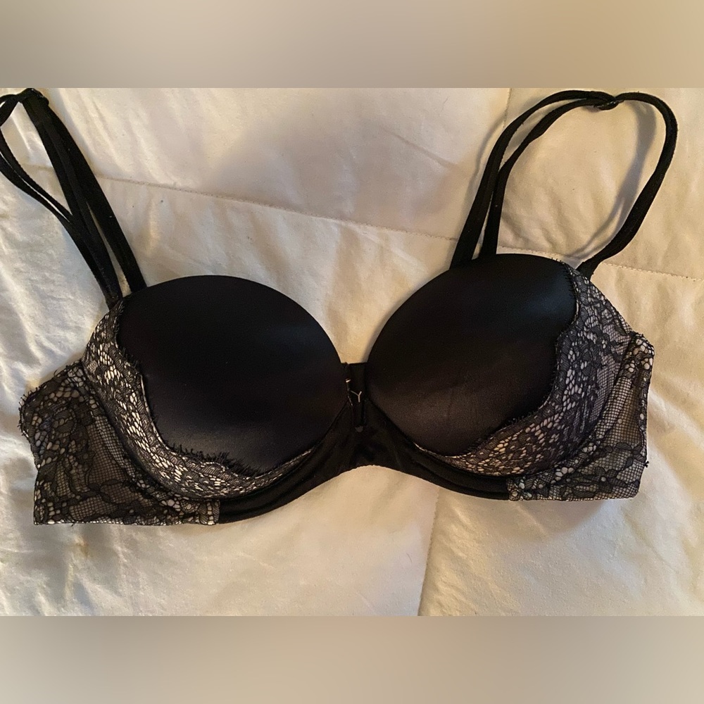 Victoria Secret Push Up Bra